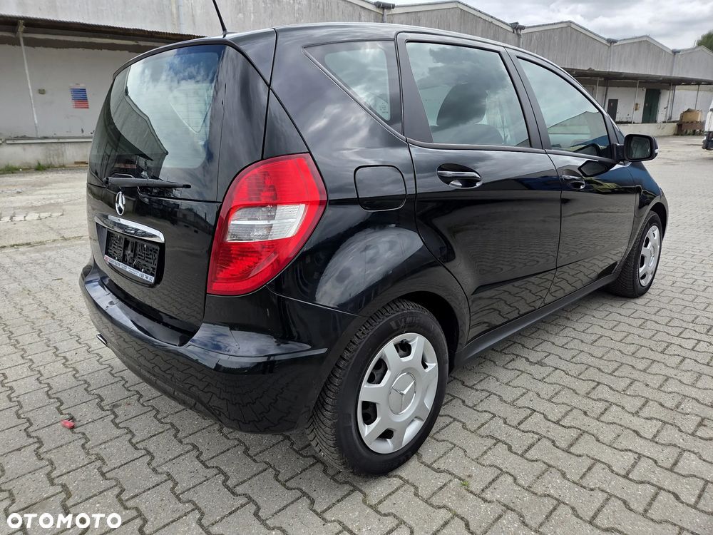 Mercedes-Benz Klasa A 160 BlueEFFICIENCY Elegance - 5