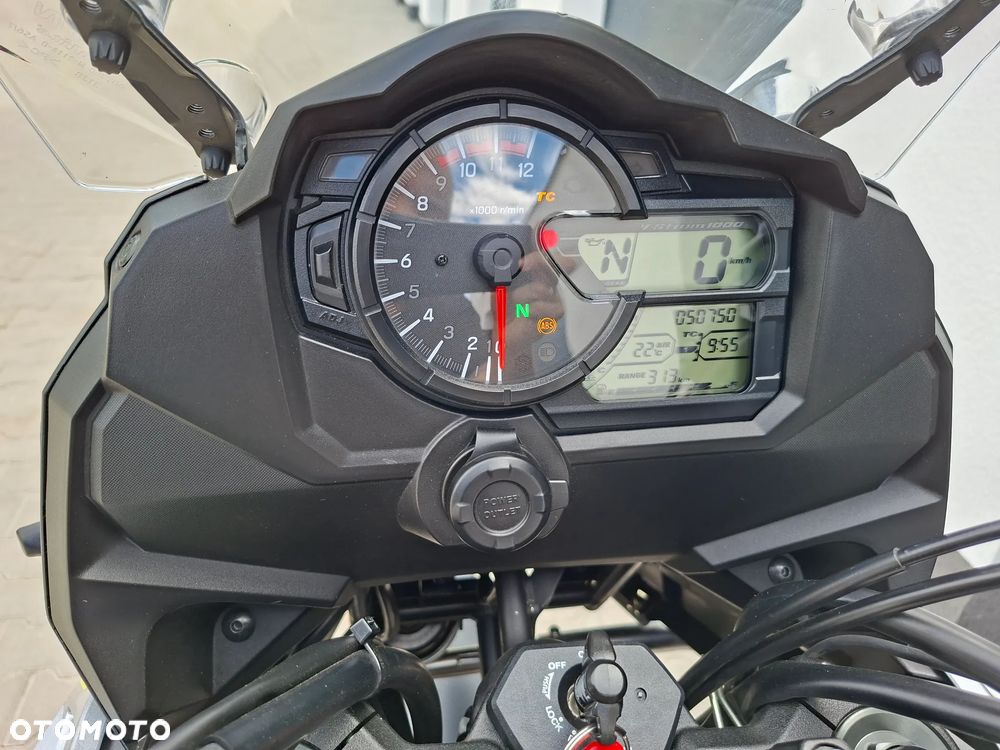 Suzuki DL - 19