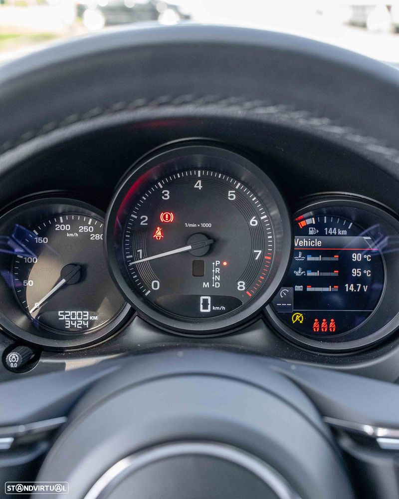 Porsche Macan Standard - 16