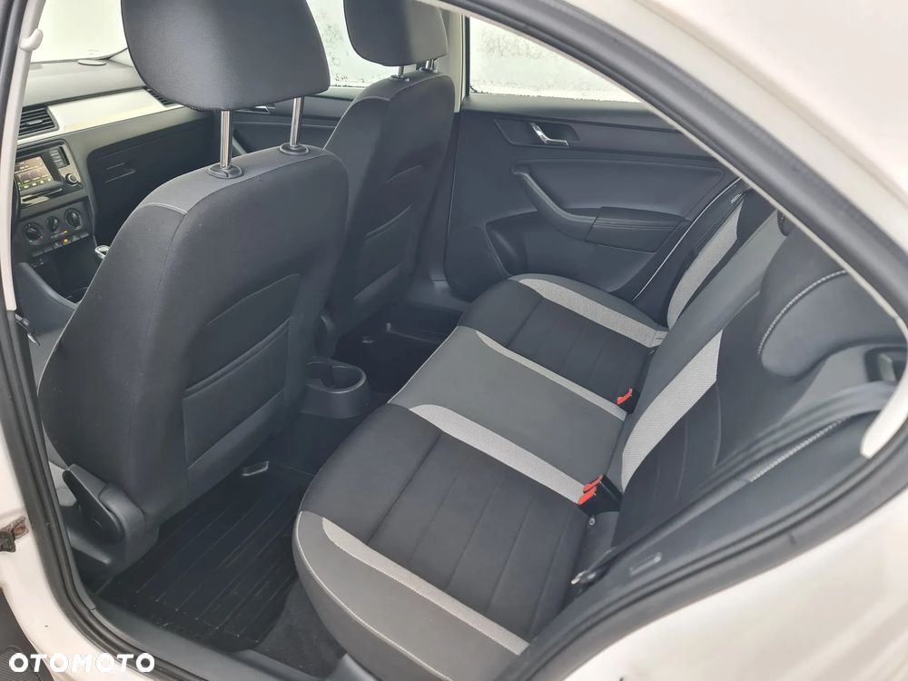 Skoda RAPID 1.6 TDI DPF Active - 7