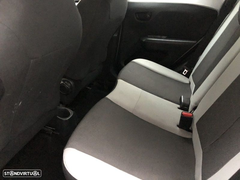 Toyota Aygo 1.0 X-Play - 18