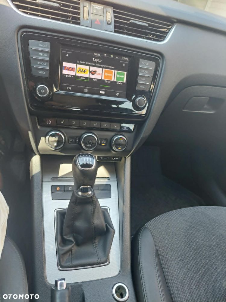 Skoda Octavia 2.0 TDI Drive - 4