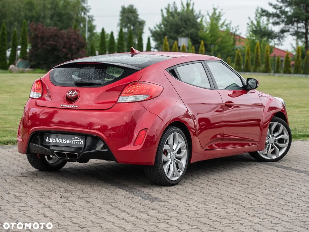 Hyundai Veloster 1.6 Premium - 4