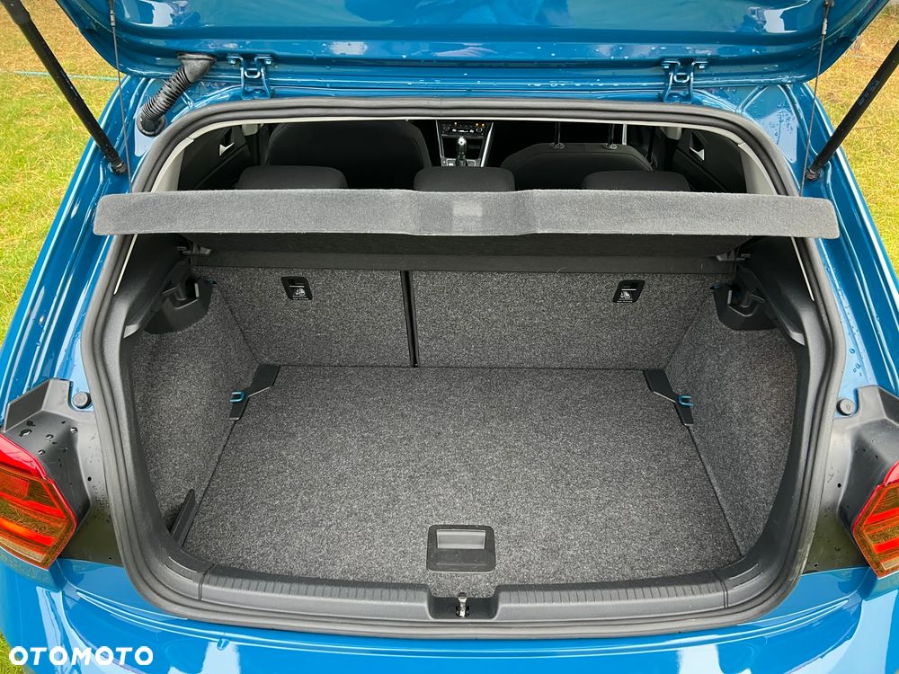 Volkswagen Polo 1.0 TSI DSG Highline - 36