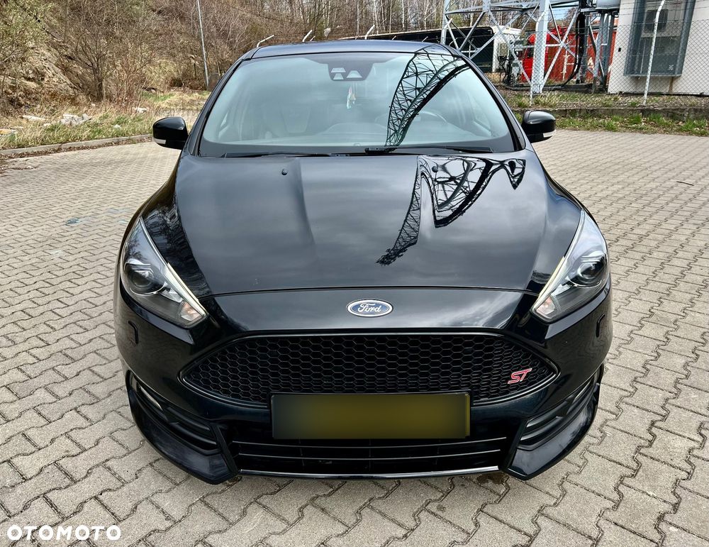 Ford Focus 2.0 TDCi ST-2 PowerShift - 25