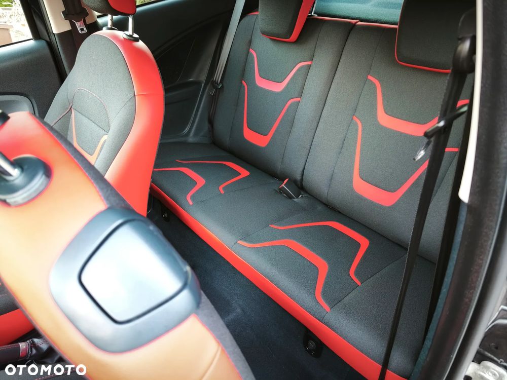 Ford KA 1.2 Titanium - 24