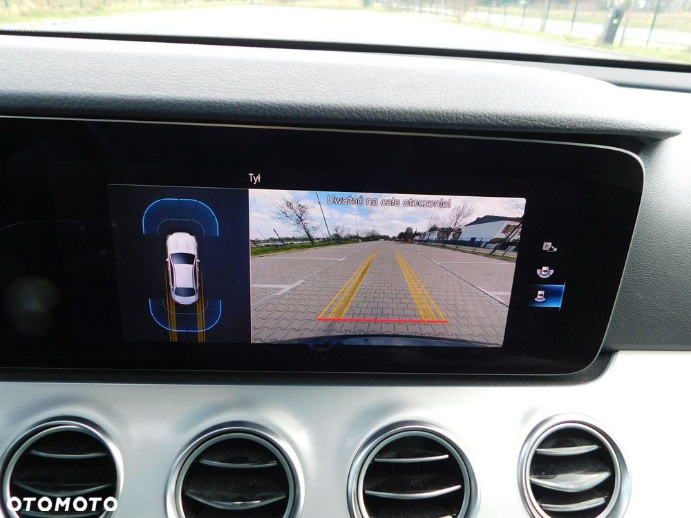 Mercedes-Benz Klasa E - 10