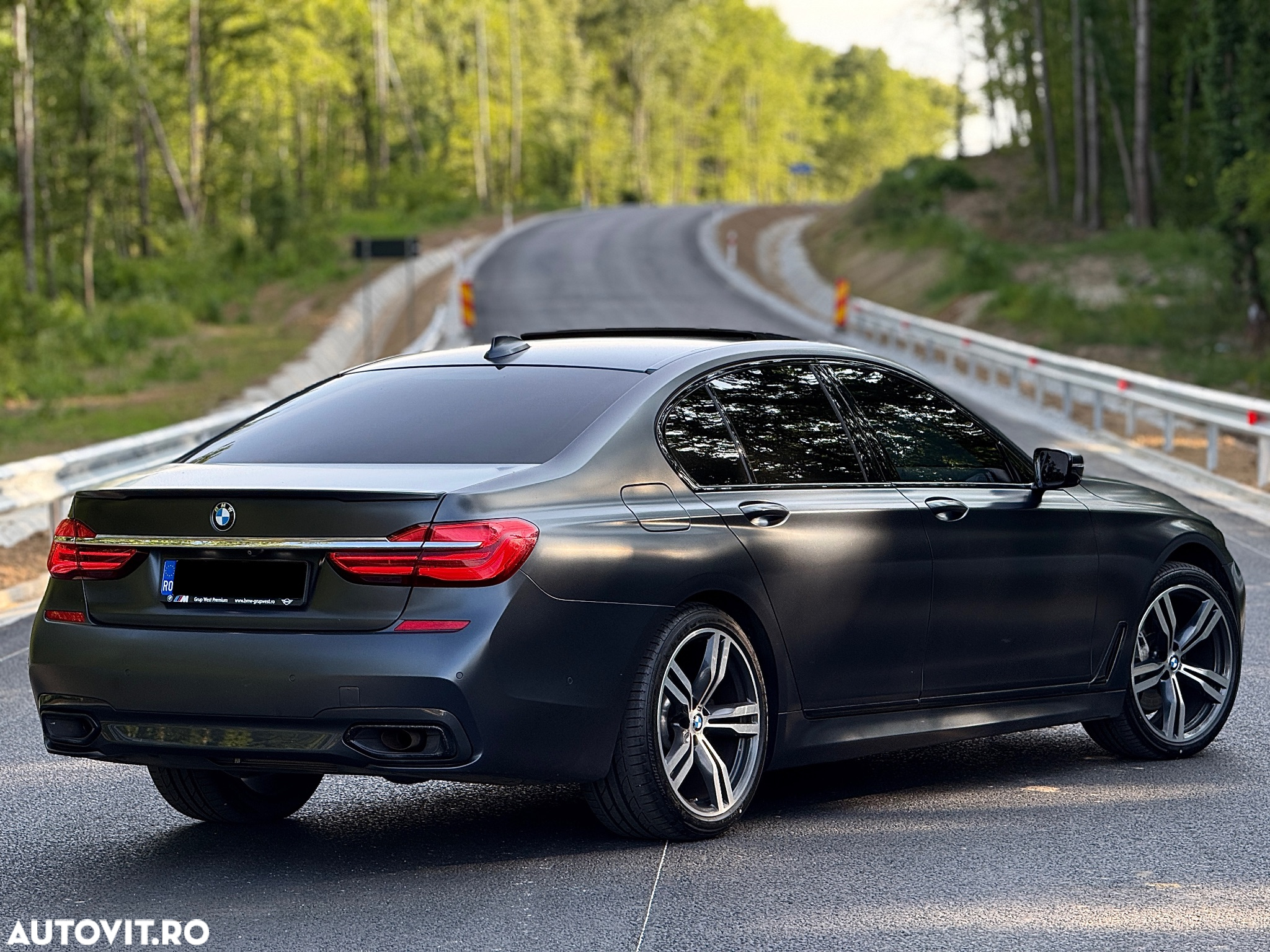 BMW Seria 7 740d xDrive - 5