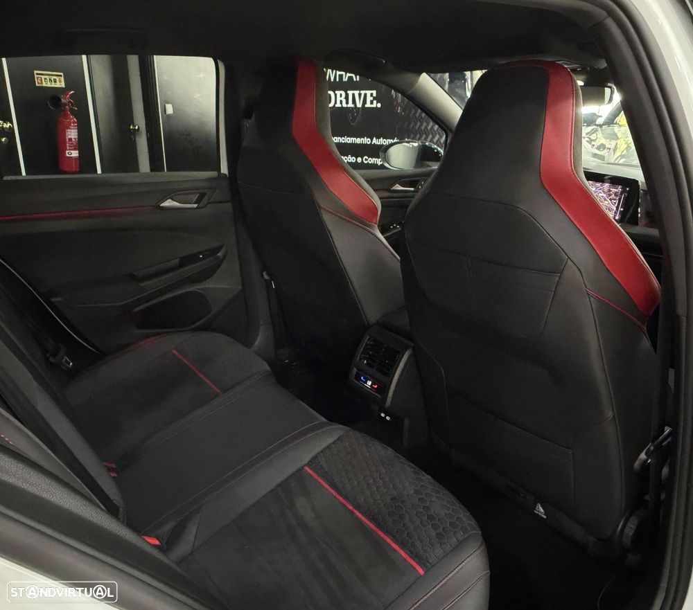 VW Golf 2.0 TSI GTI Clubsport DSG - 39