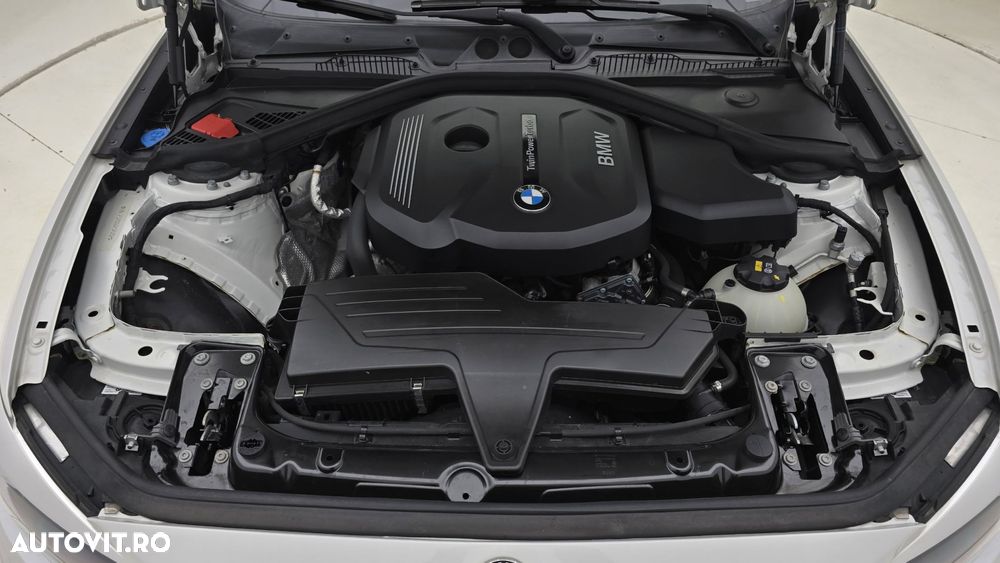 BMW Seria 1 - 24