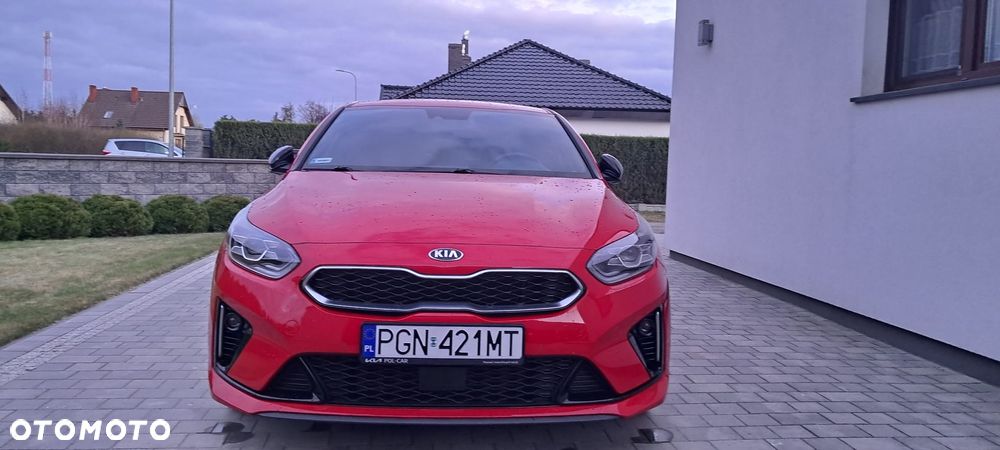Kia ProCeed - 2