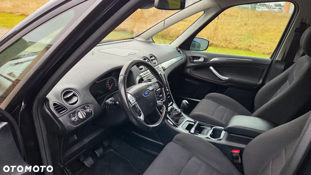 Ford Galaxy 2.0 TDCi Titanium - 23