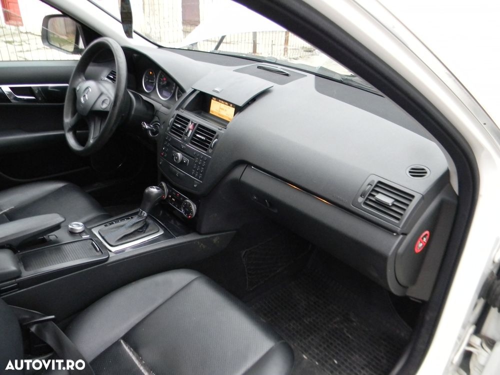 Dezmembrari  Mercedes-Benz C-CLASS (W204)  2007  > 2014 C 200 CDI (20 - 13