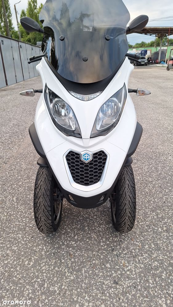 Piaggio MP-3 - 19