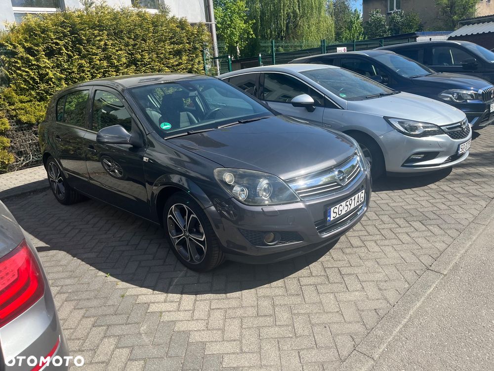 Opel Astra - 2