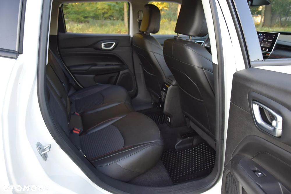 Jeep Compass 1.5 T4 mHEV High Altitude FWD S&S DCT - 9