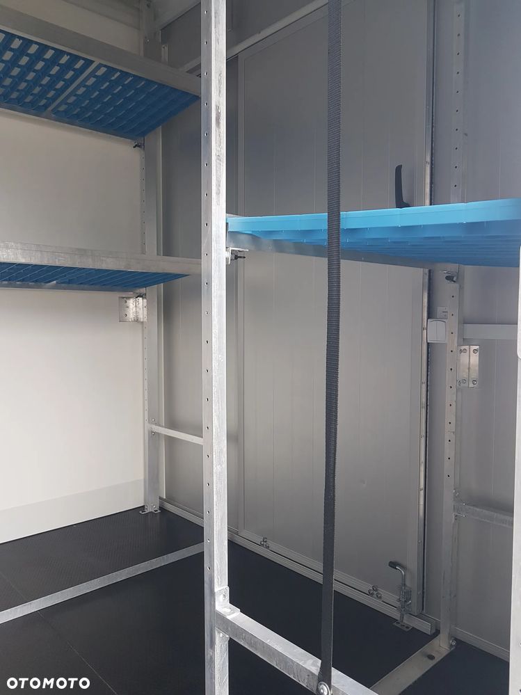 Iveco DAILY KONTENER NISKOPODŁOGOWY 4,43x2,23x2,42 SKLEP FOODTRUCK BAR KLIMA KONIOWÓZ KAMPER - 37