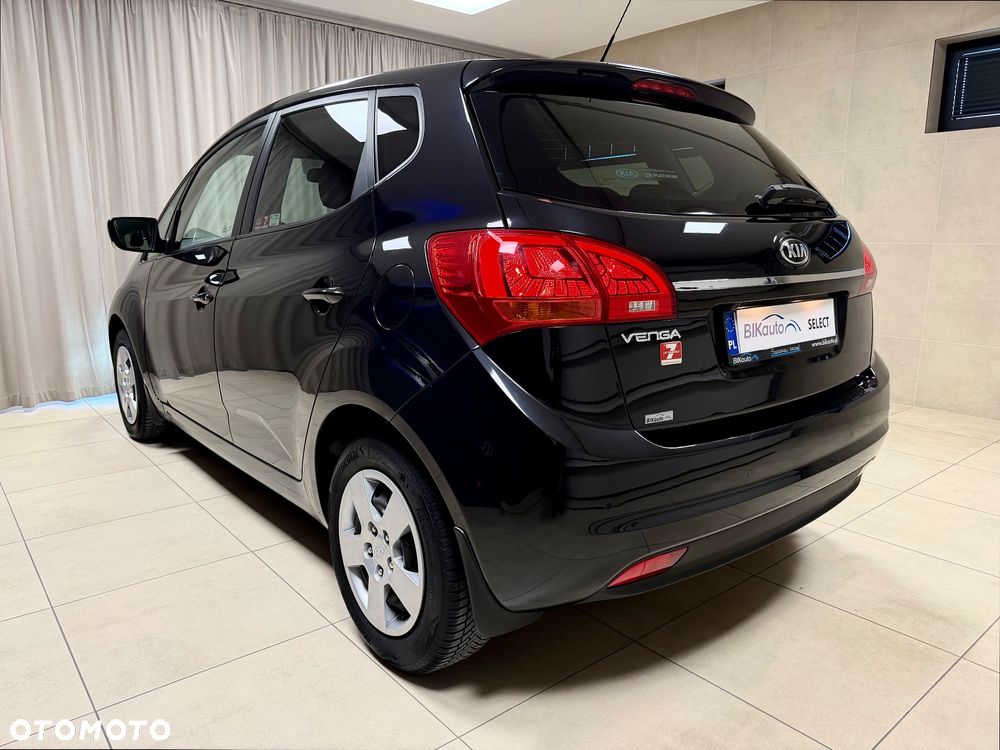Kia Venga 1.6 L - 7