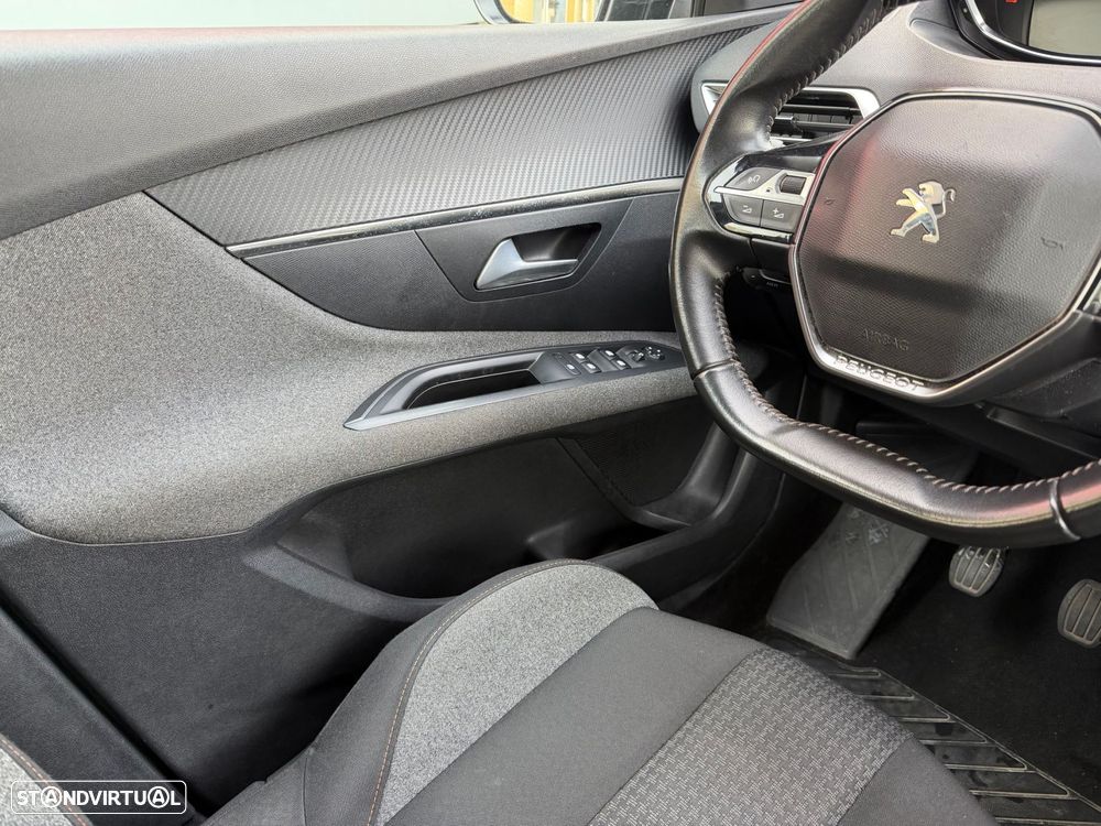 Peugeot 3008 1.2 PureTech Active Pack - 20