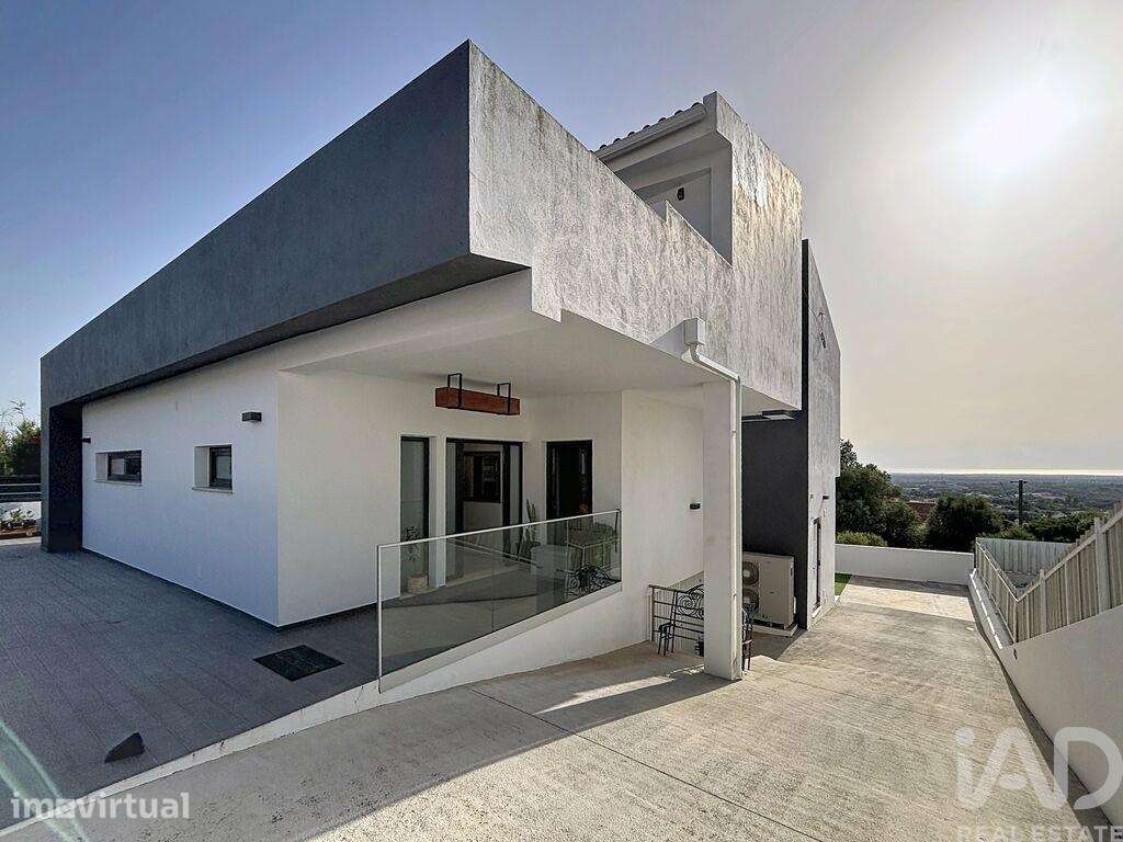 Moradia isolada T3 em Santiago do Cacém, Santa Cruz e São Bartolomeu d - Grande imagem: 4/35
