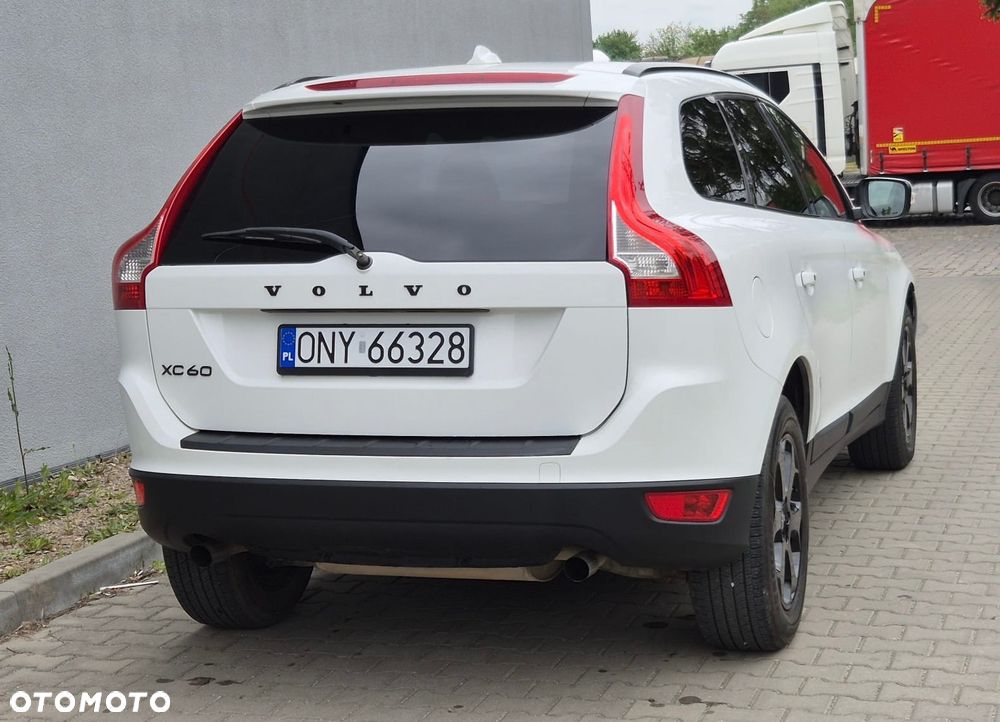 Volvo XC 60 - 6
