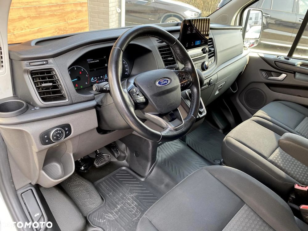 Ford Transit Custom - 13