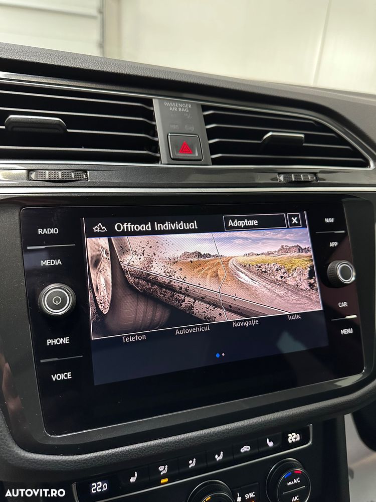 Volkswagen Tiguan 2.0 TDI SCR 4MOTION DSG Highline - 31