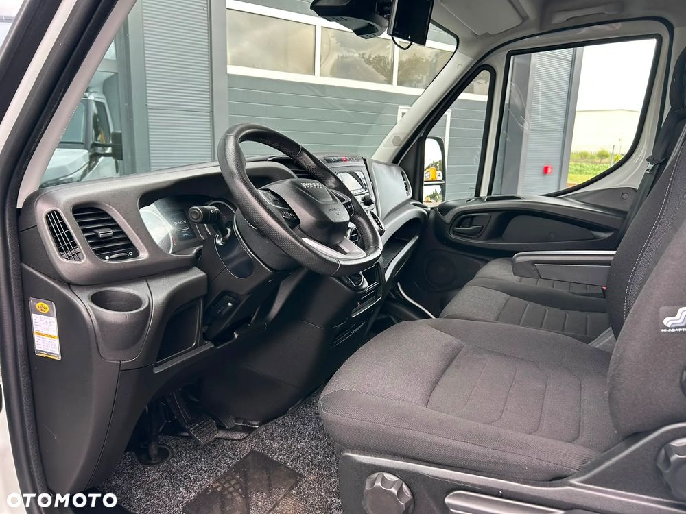 Iveco Daily 50C18 35C18 Hi-Matic 3.0 HPI Kontener 11 palet + winda 750kg **Climatronic**Serwis**Sprowadzony**2022R** - 12