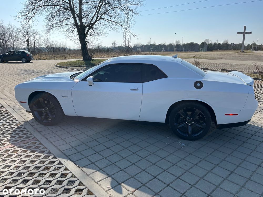Dodge Challenger 5.7 R/T - 7