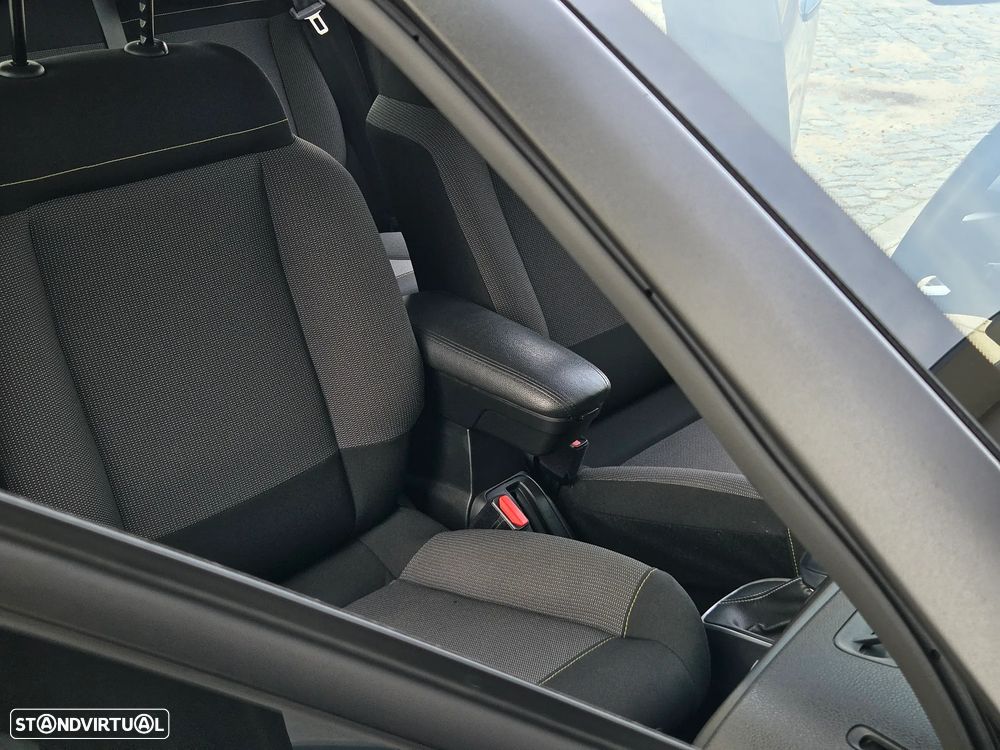 Citroën C3 1.2 Hybrid Business e-DSC6 - 13