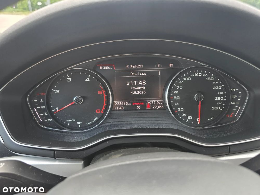 Audi A4 Avant 2.0 TDI - 10