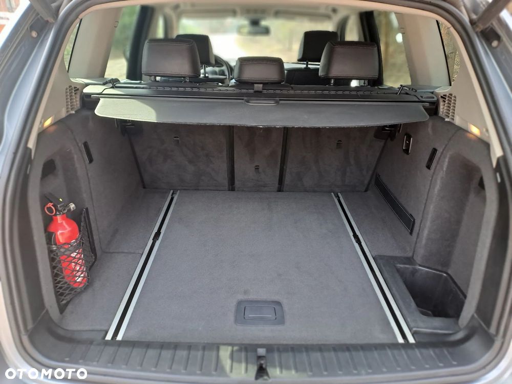 BMW X3 xDrive28i - 11