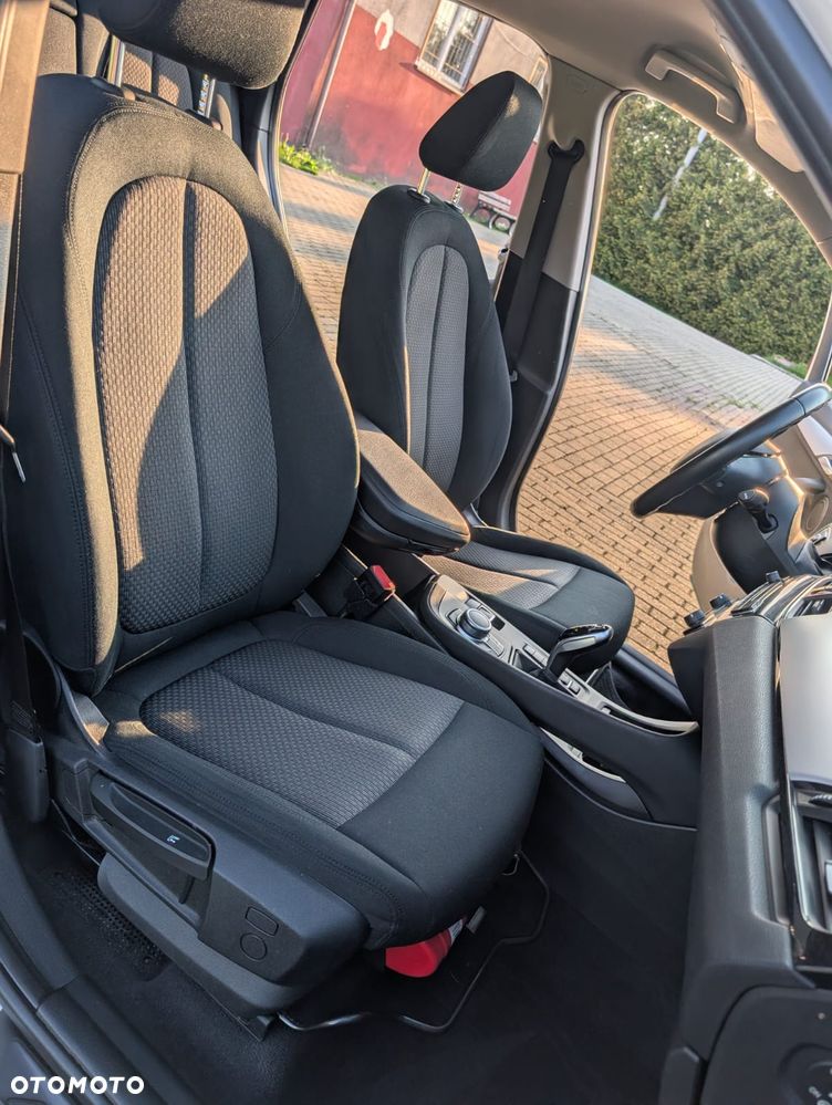 BMW X1 sDrive18d Advantage - 29