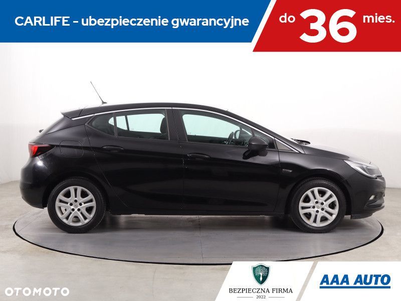 Opel Astra - 8
