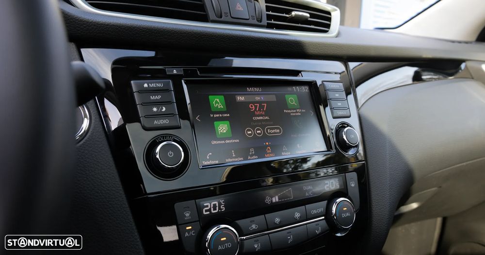 Nissan Qashqai 1.3 DIG-T N-Connecta J18 - 37