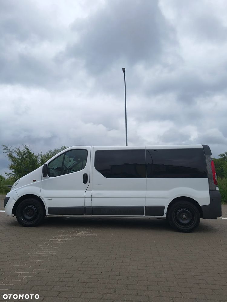 Opel Vivaro L2H1 2.9t Essentia - 3