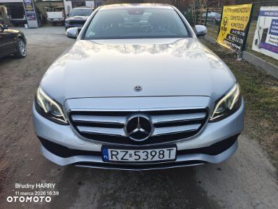 Mercedes-Benz Klasa E - 6