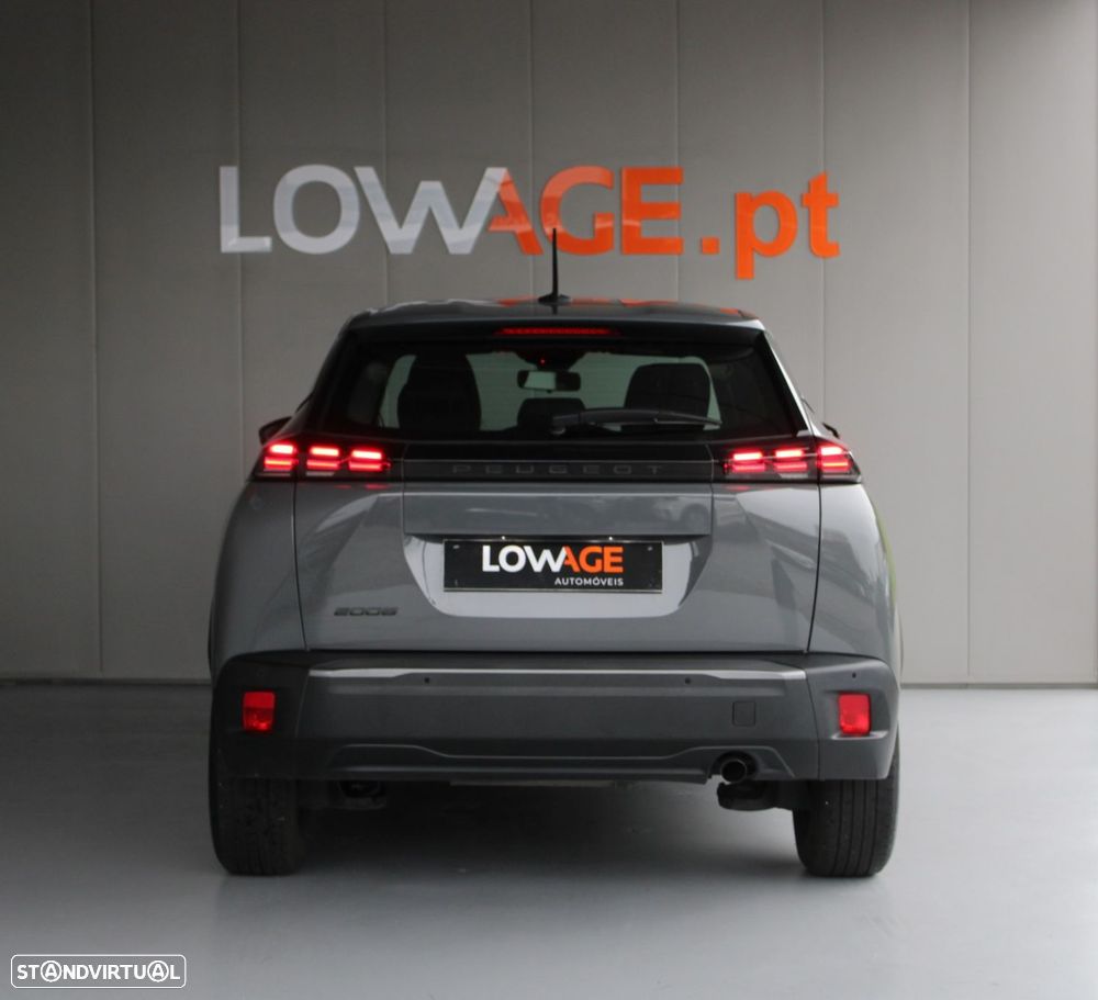 Peugeot 2008 1.2 PureTech Active Pack - 11