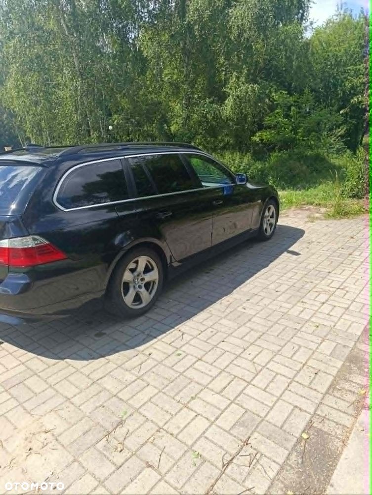 BMW Seria 5 520d - 12