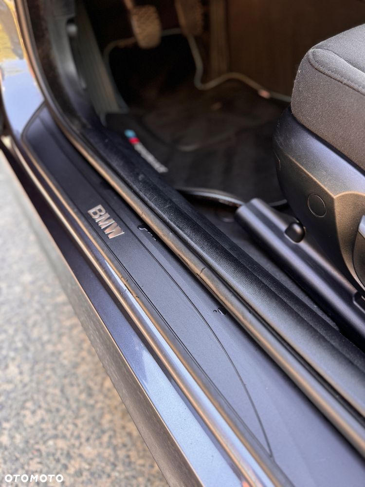 BMW Seria 3 320d - 4