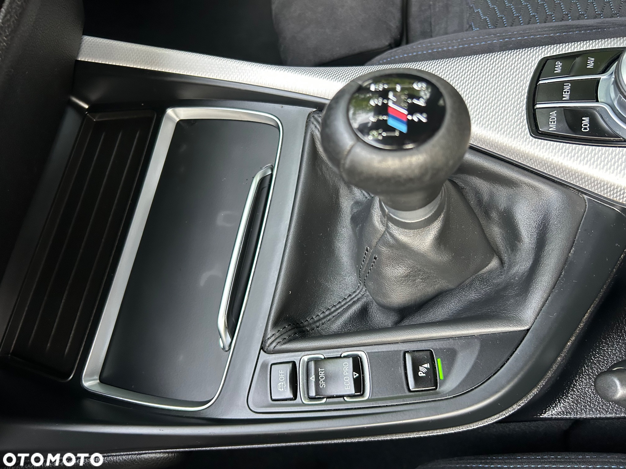 BMW Seria 1 118i M Sport Shadow - 40