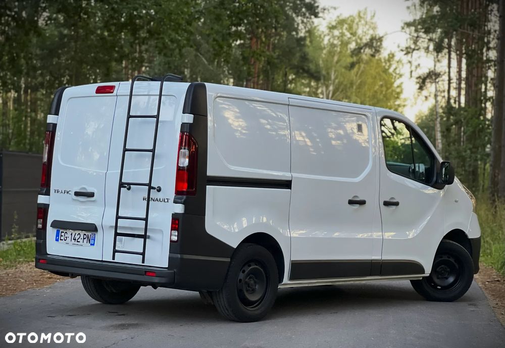 Renault Trafic - 19