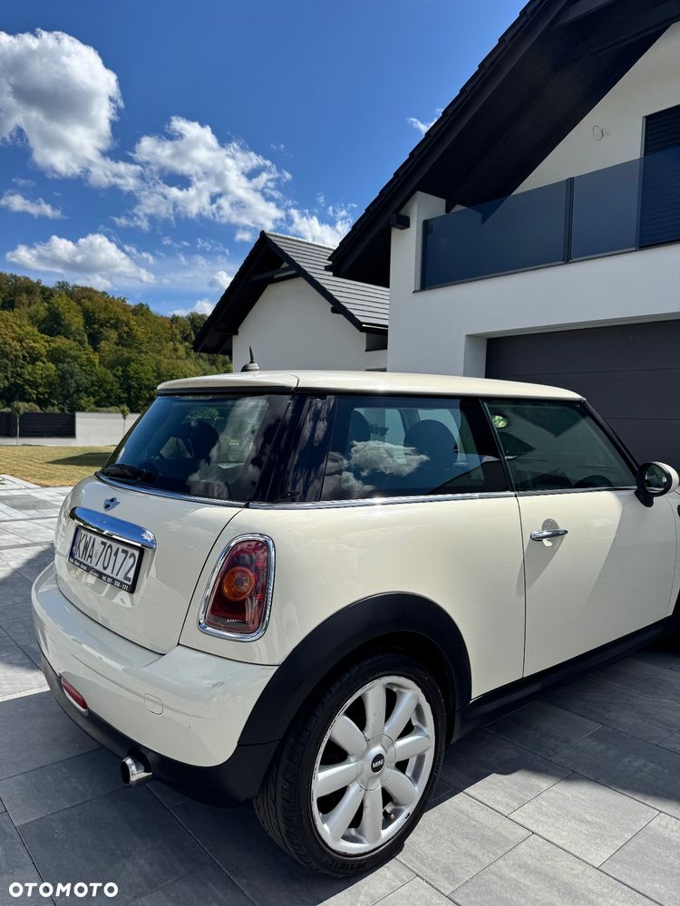 MINI ONE Standard - 14