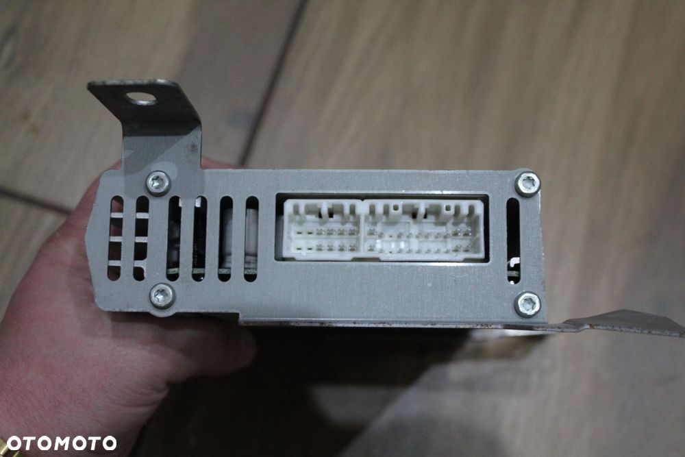 WZMACNIACZ RADIA CHRYSLER SEBRING II P05059182AA - 4