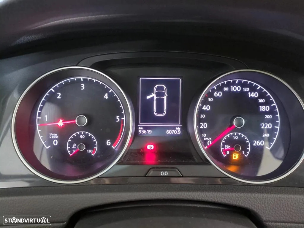 VW Golf Variant 1.6 TDi Confortline - 4