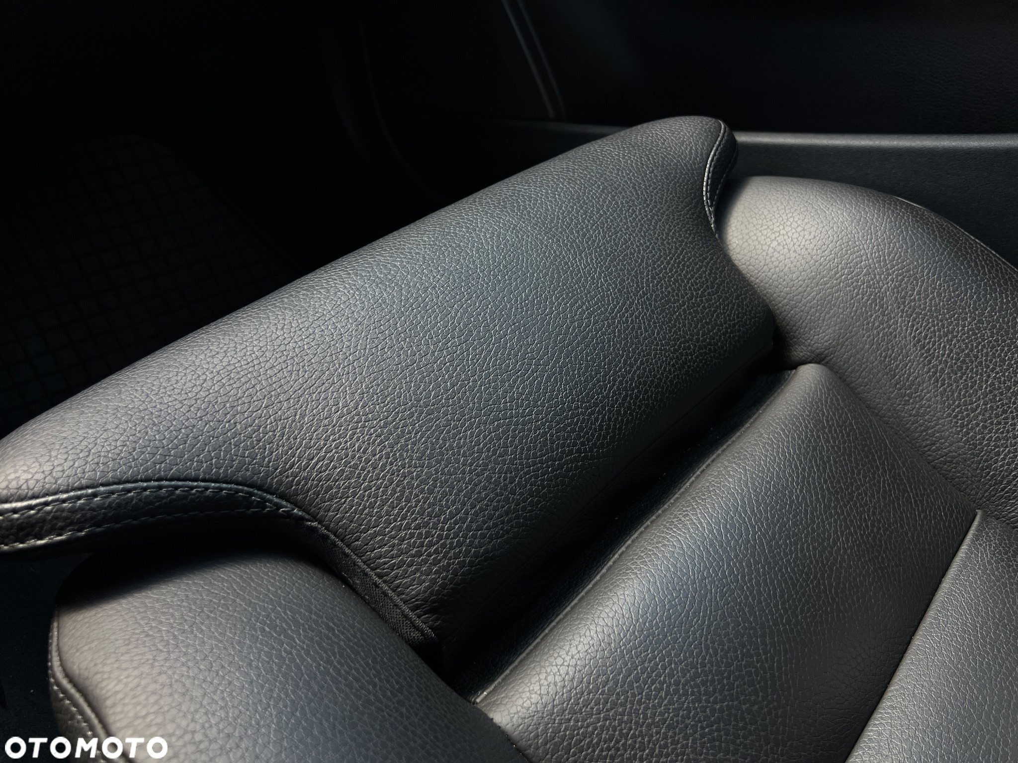 Volvo V90 D4 AWD Geartronic Inscription - 17