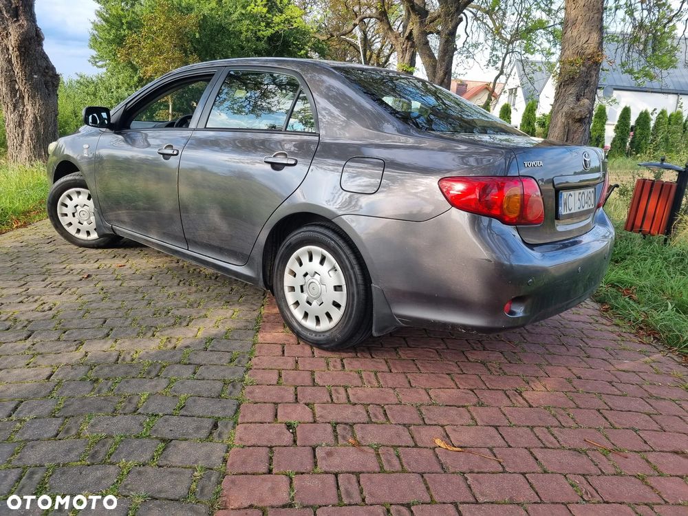Toyota Corolla 1.6 VVT-i Terra Start - 4