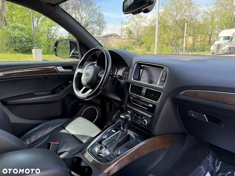 Audi Q5 45 TFSI quattro S tronic design - 21