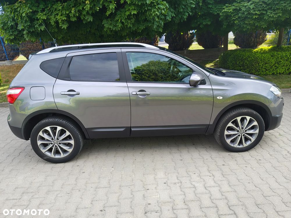 Nissan Qashqai 2.0 CVT lounge - 7