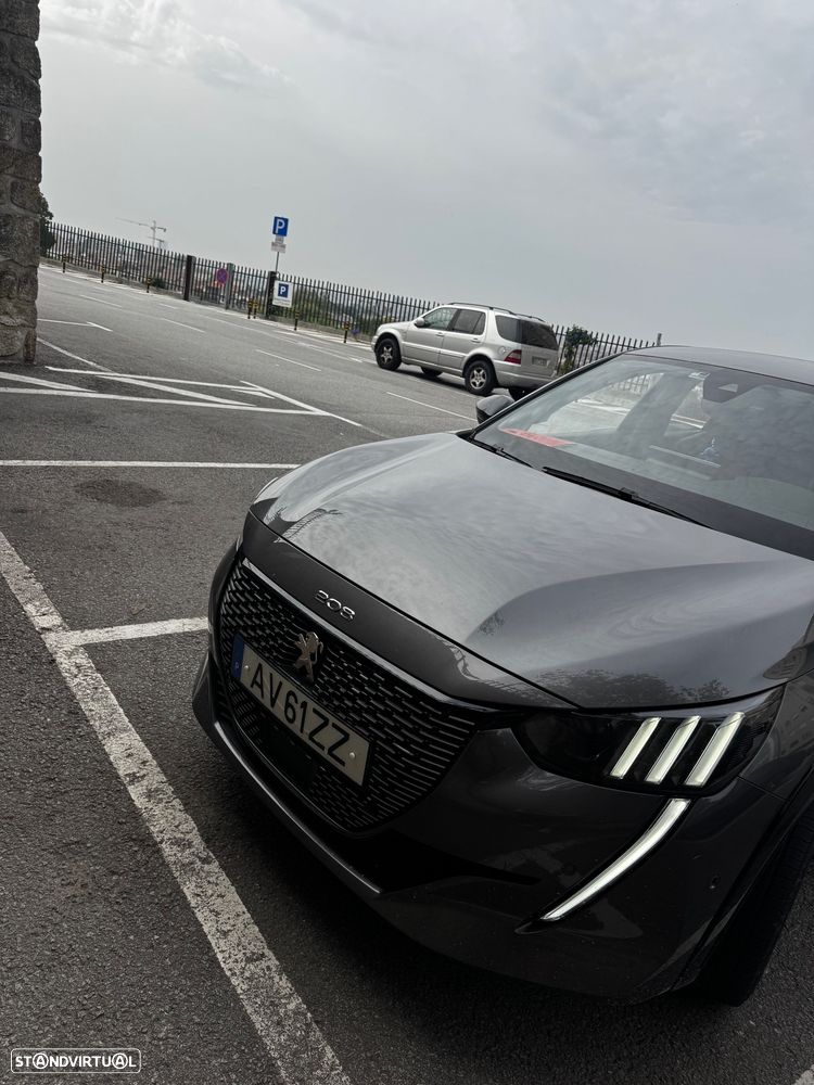 Peugeot 208 1.2 PureTech GT - 21